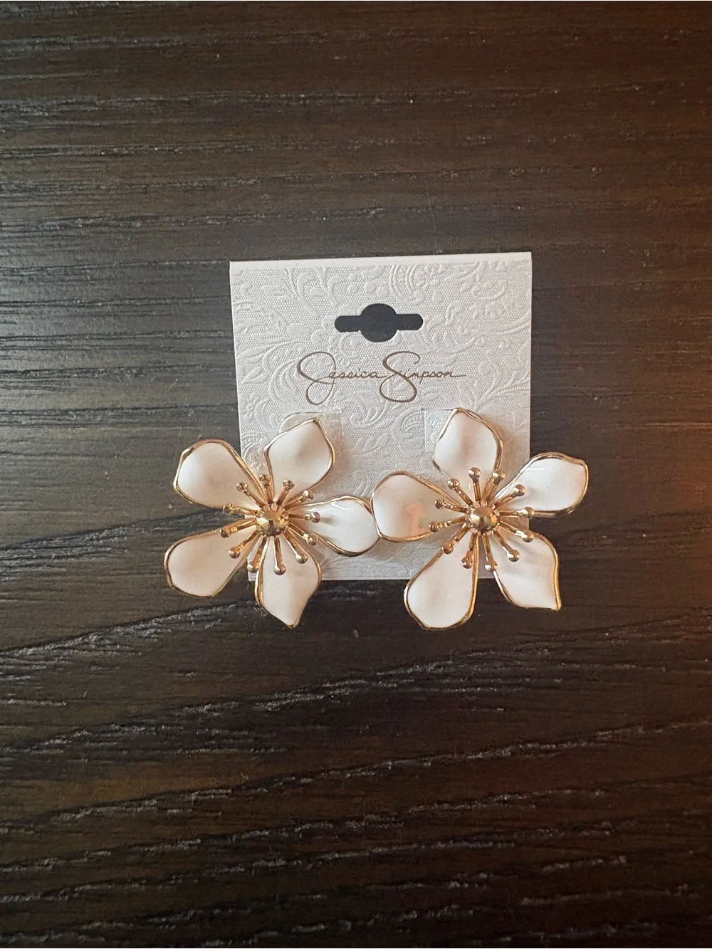 NEW Jessica Simpson White Flower Statement Earrings